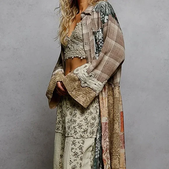 242 - POL Long Sleeve Spangle Crochet Trim Plaid Knee Length Duster - Picture 4 of 5